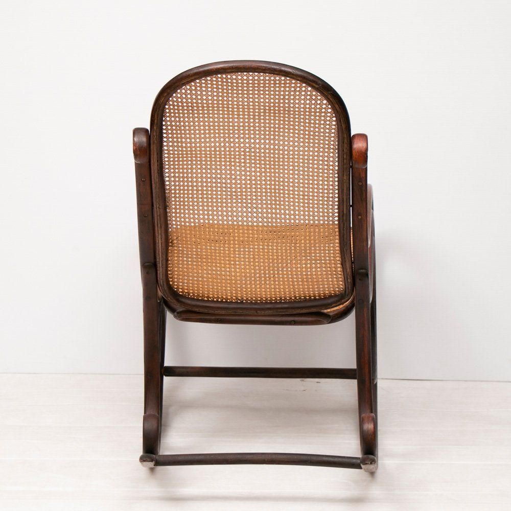 Thonet bentwood rocker online