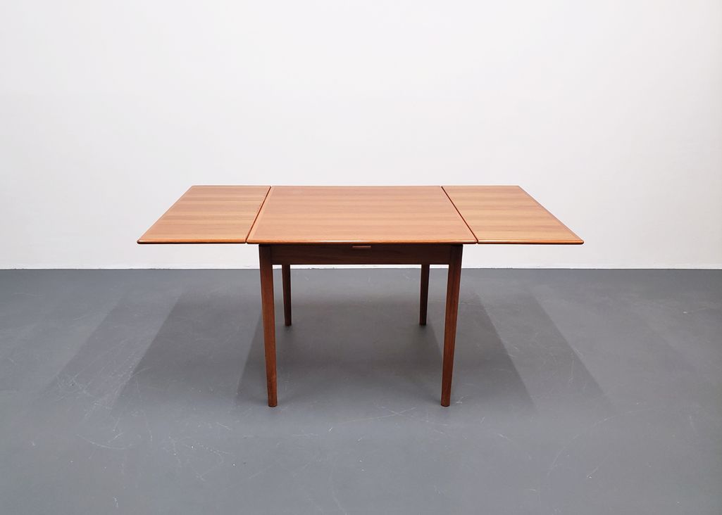 Expandable teak dining table shop